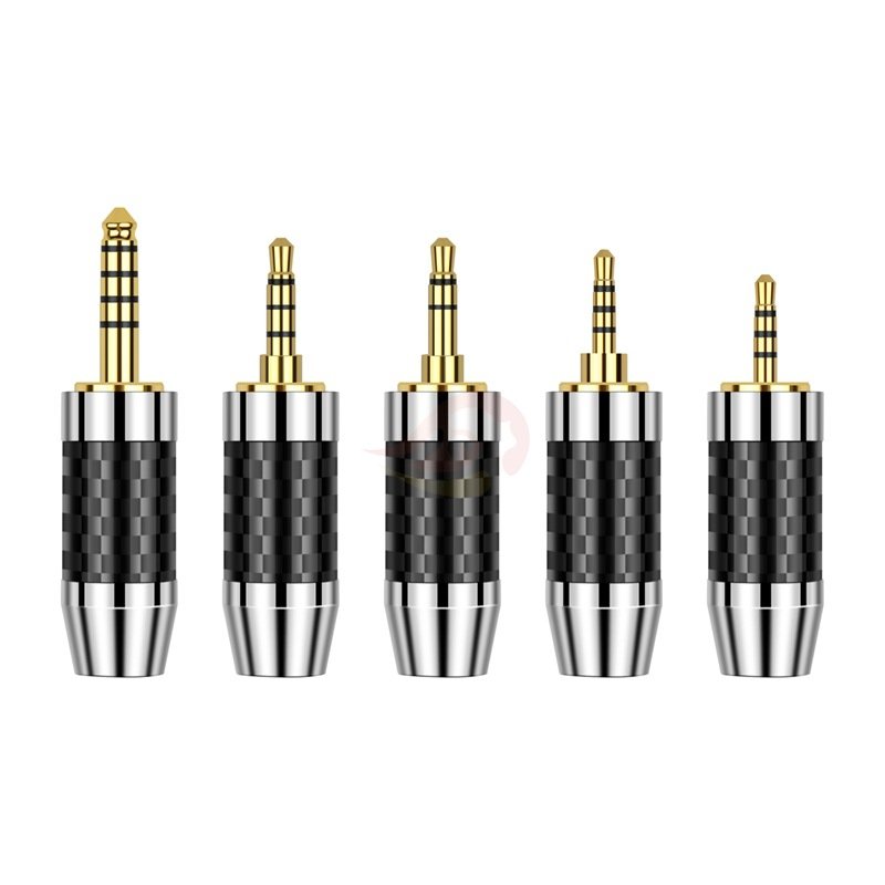 The "Qingyinfang" Pangu Duolu line upgrade cable features a gold-plated 9mm large aperture with RCA plugs compatible with 6.35mm, 4.4mm, 3.5mm, and 2.5mm connectors. 详情-03